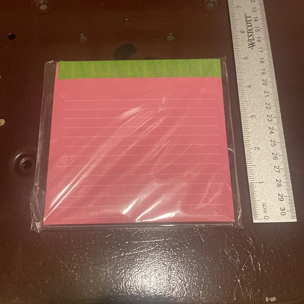 Stationery set. Unopened 80 sheet list pad, Notecards (10), Envelopes (11) - Picture 5 of 7